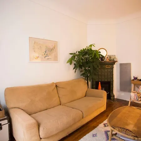 Charming T2 Bright Well Located Apartamento *
